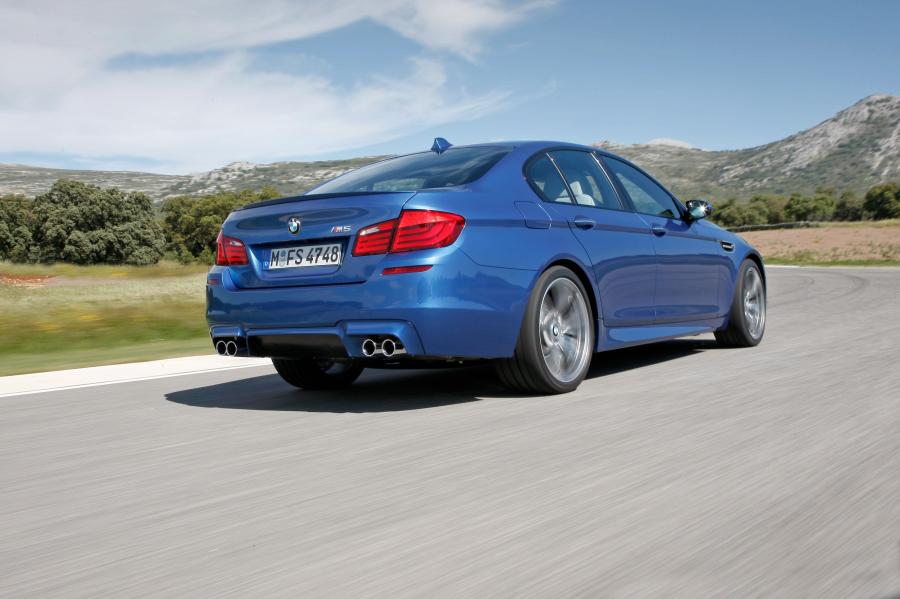  BMW M5 2012 года  (фото 271 из 319)